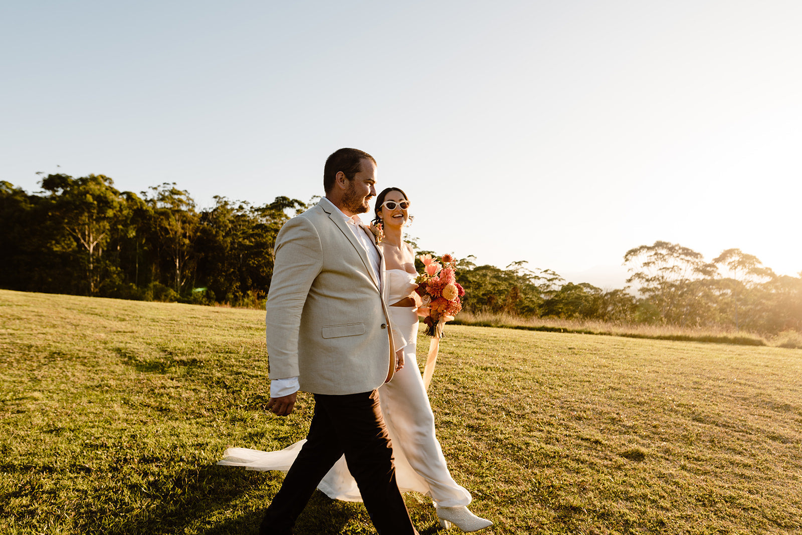 Jasmin & Dean - Barn On The Ridge